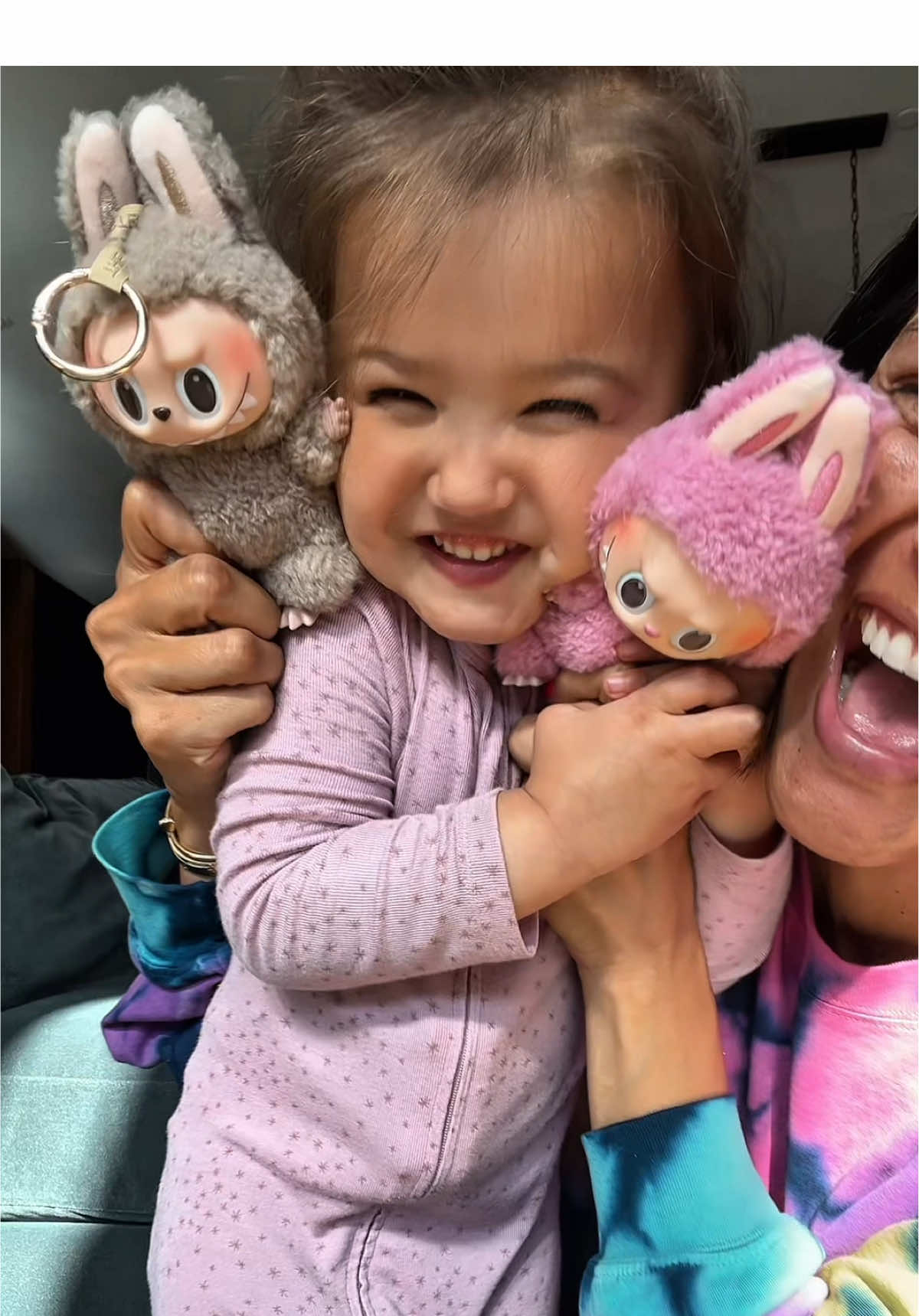 One of my fav looks so far 🏴‍☠️ Tina 🎟️ (@tinahxplorez)