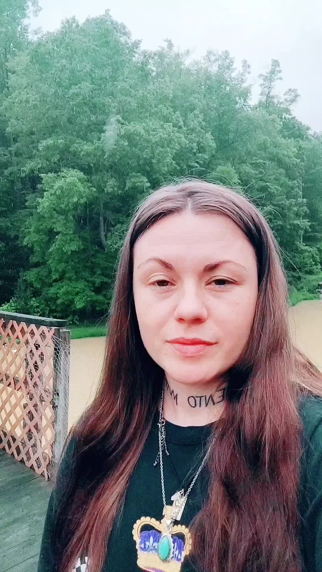 White shirt water challenge #foryou Yoloschnitzel (@yolo.schnitzel)