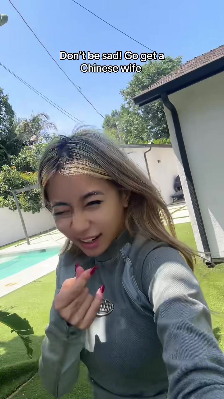 rach3l (@da_rach3l) - Urlebird