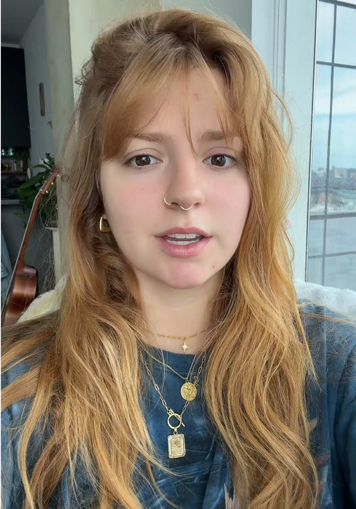 Roux (@roux.tv) - Urlebird