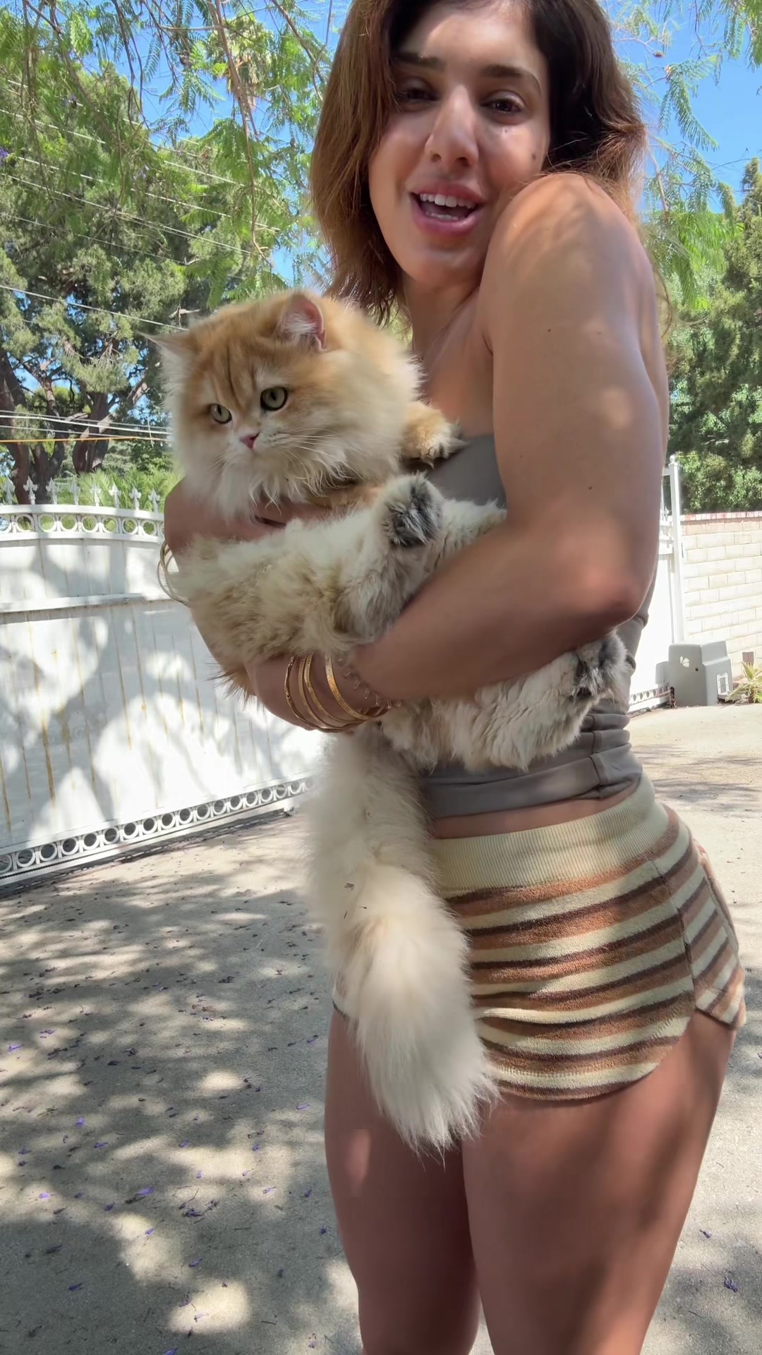 Lexi (@ohhbabyitslexi) - Urlebird