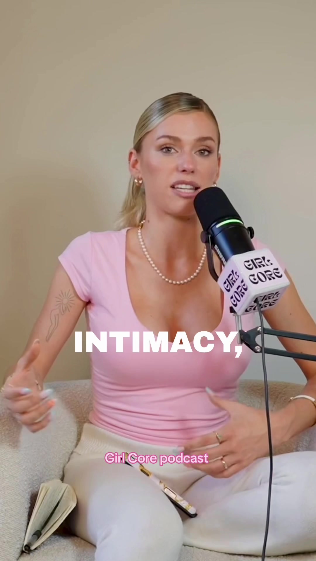 Halli Smith (@halli.smith) - Urlebird