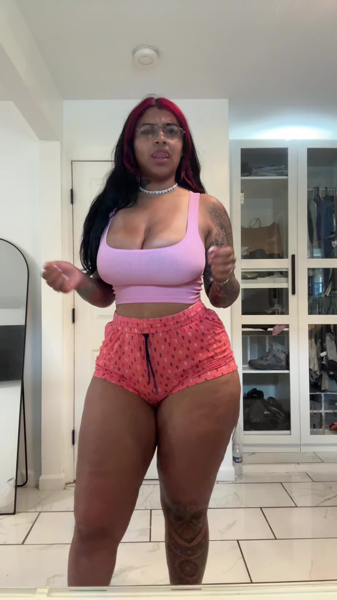 Maryeleeee (@maryelee24) - Urlebird