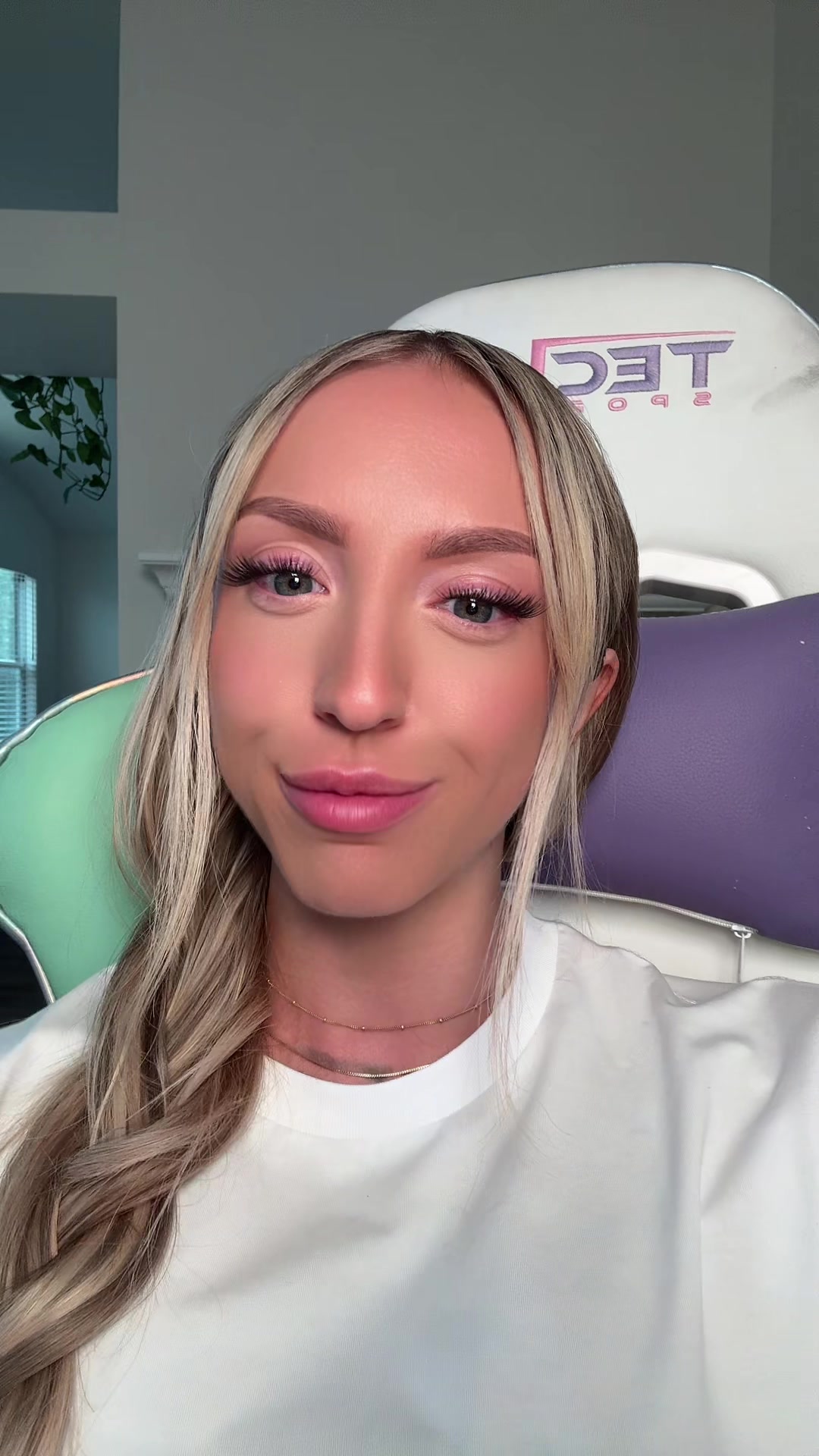 justpeechi (@justpeechitv) - Urlebird