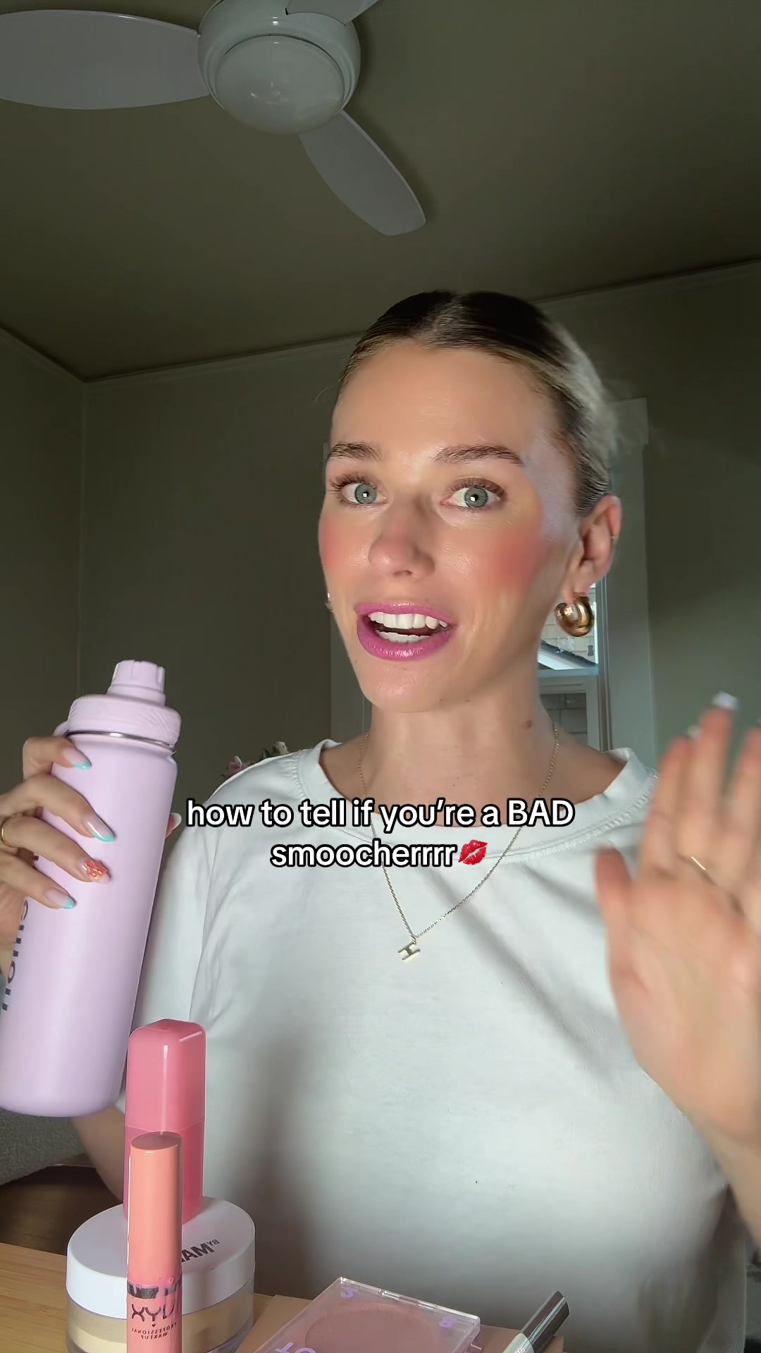 Halli Smith (@halli.smith) - Urlebird