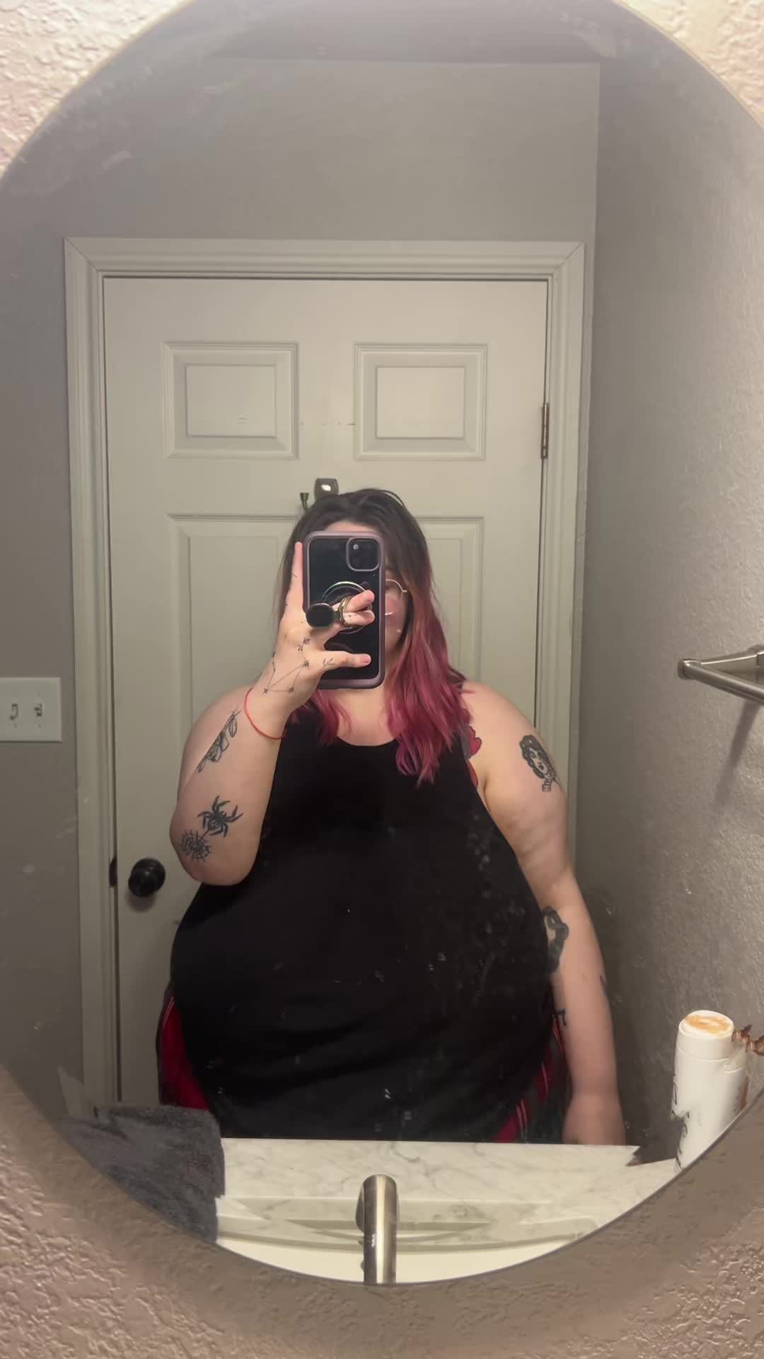 Honey biscuit (@honeybiscuit20) - Urlebird