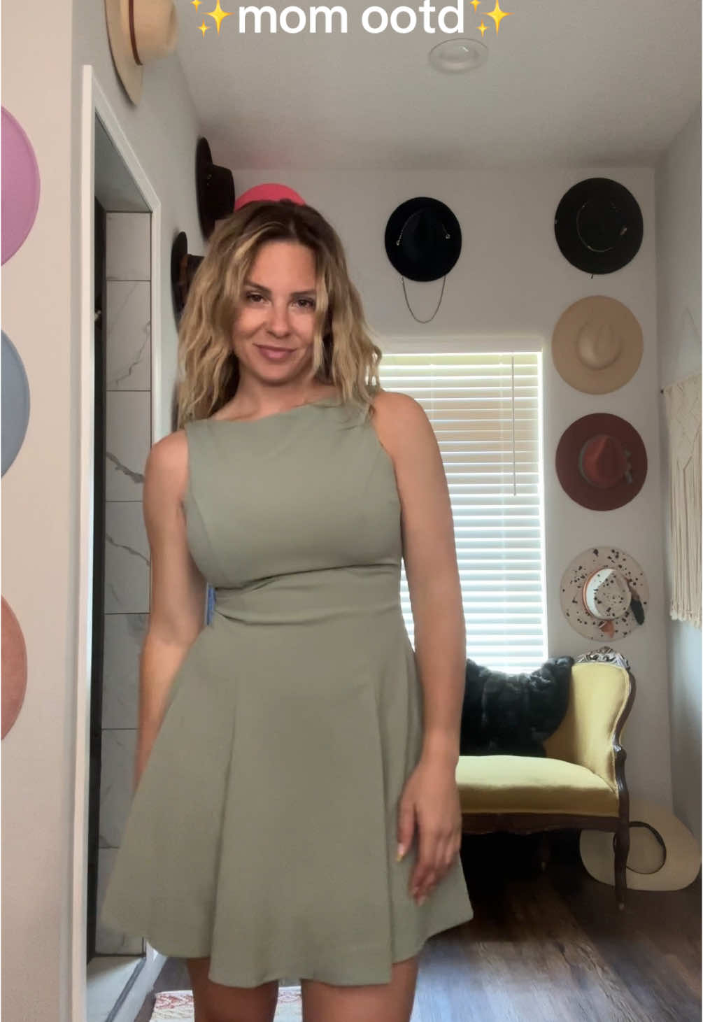 Rebecca Flint (@rfx1111) - Urlebird