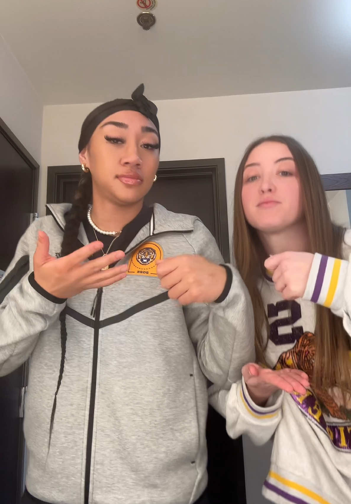 y'all have any other ones to add Kimberly (Smudge) H (@k.smudge)