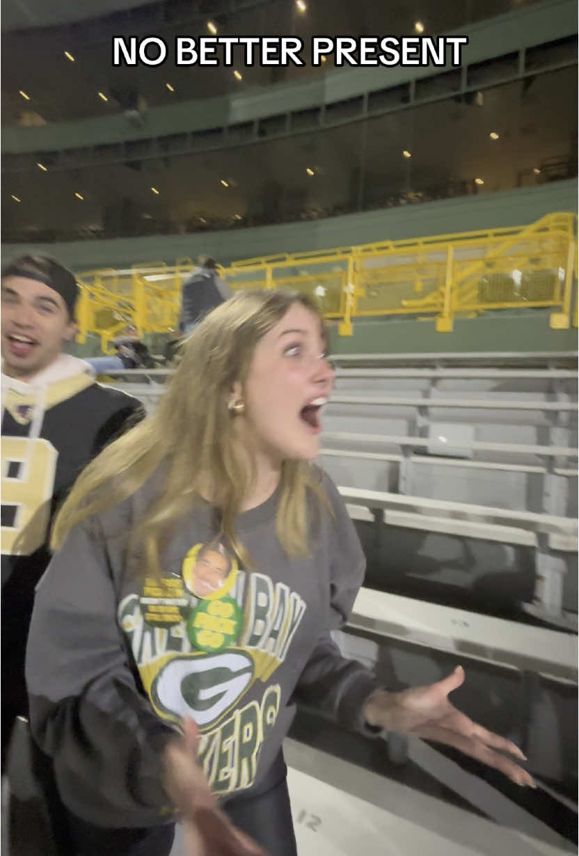 Feeling angelic in this dreamy white | Ella Estrid (@ellaestrid)