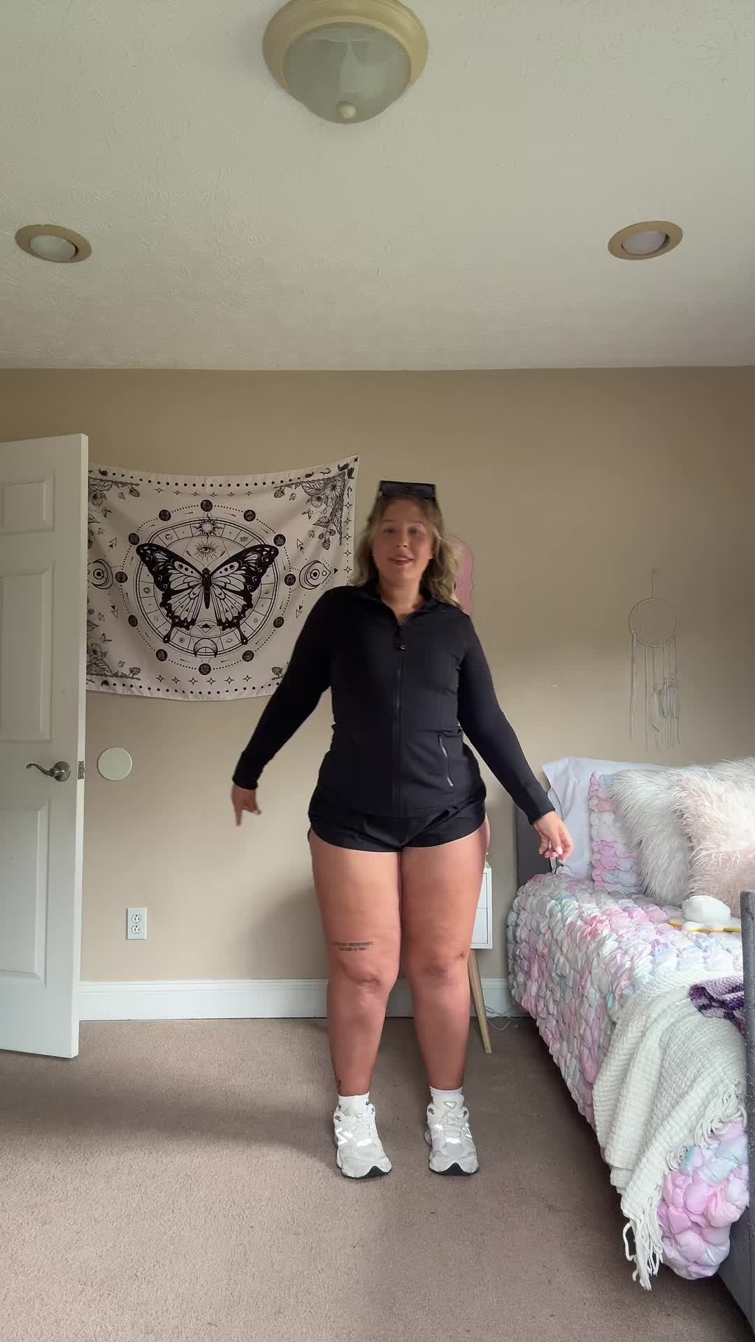 Would you break up with me too? 🥹 lily (@lilysmilkies)