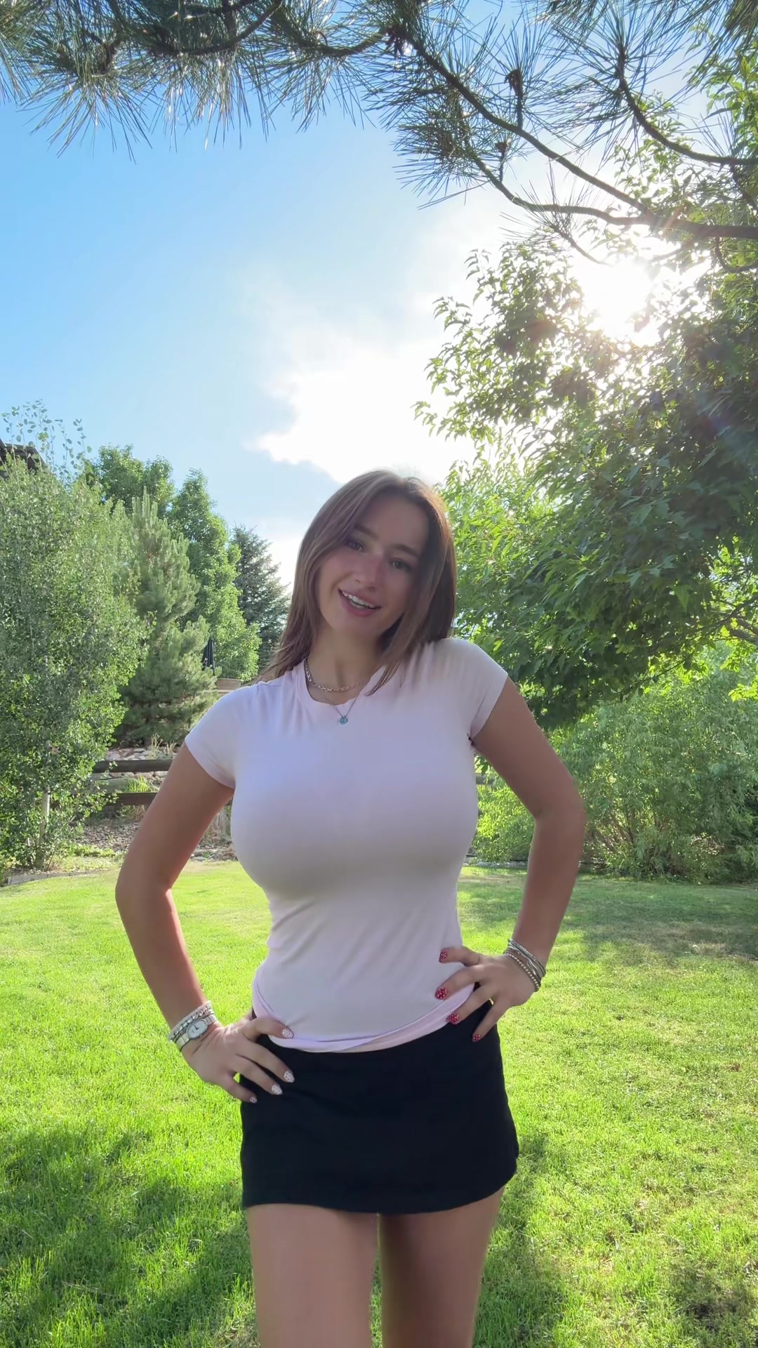 redid the dance for you guys :) Devon (@devon.shae)