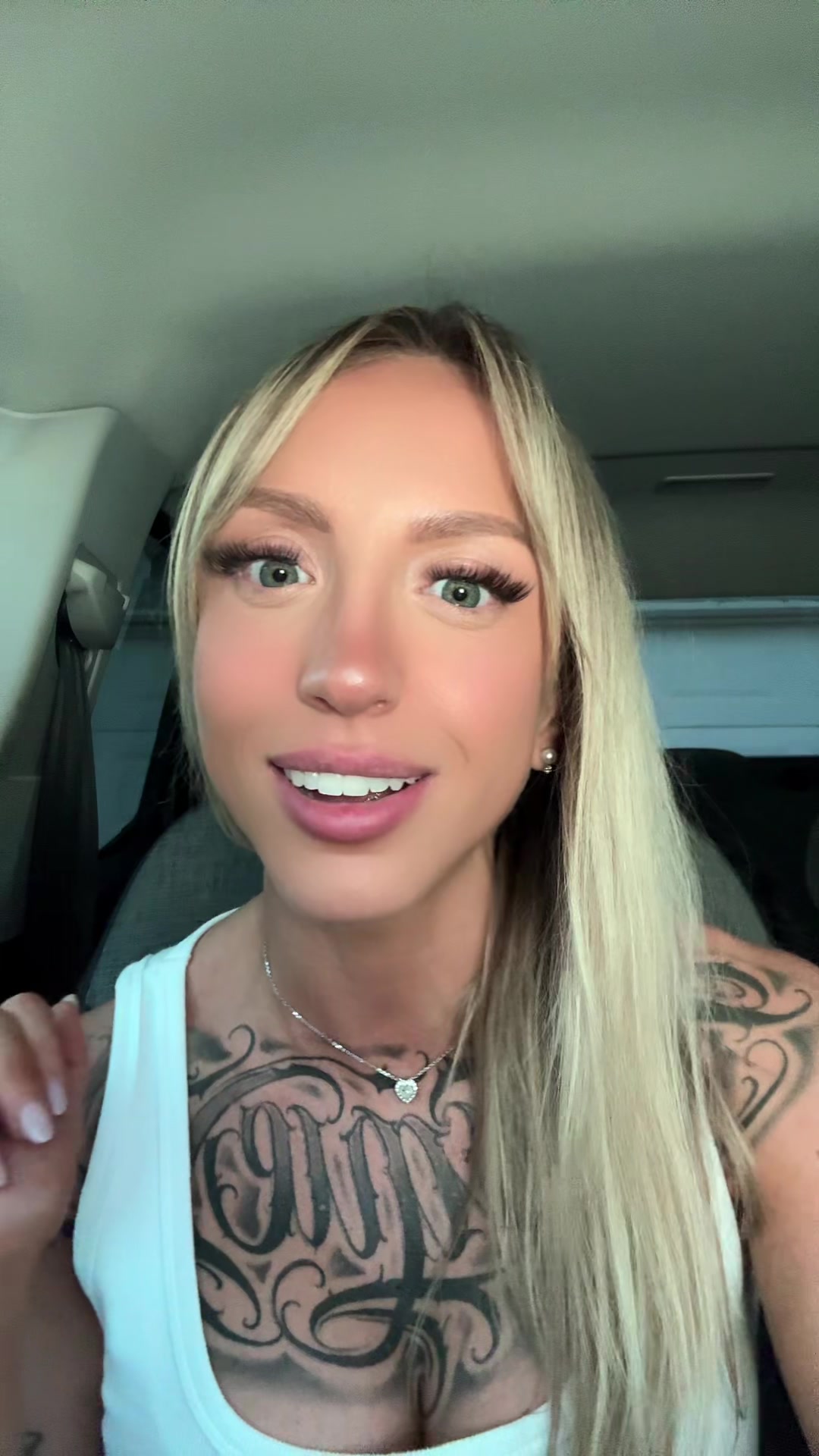 justpeechi (@justpeechitv) - Urlebird