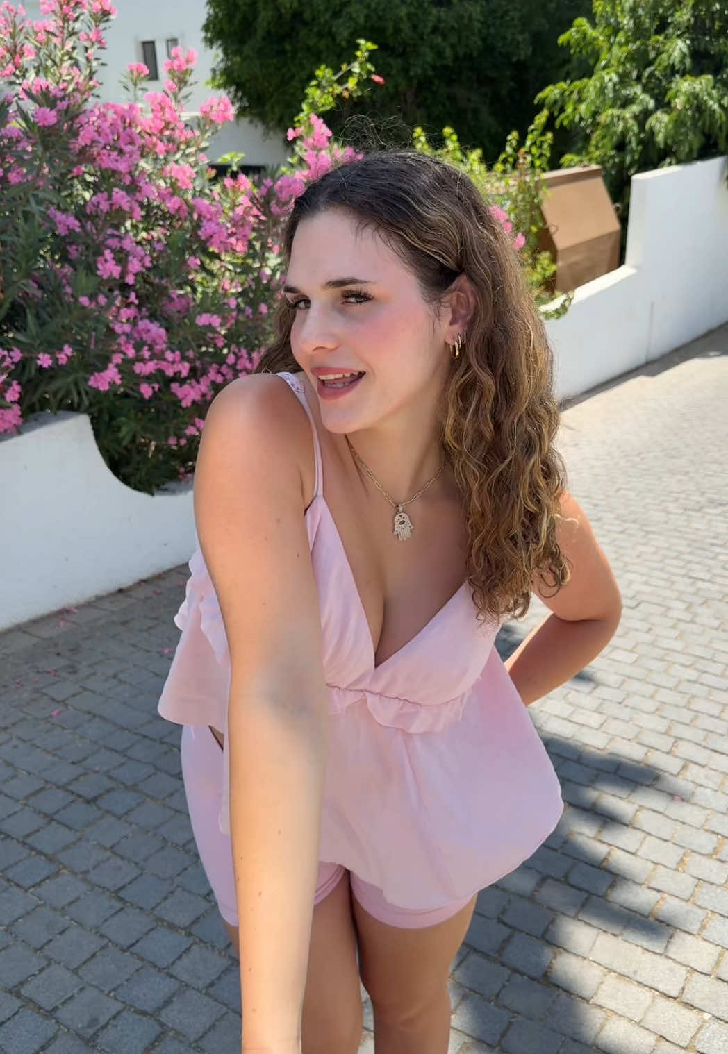 Emma Aven (@emmaavenxoxo) - Urlebird