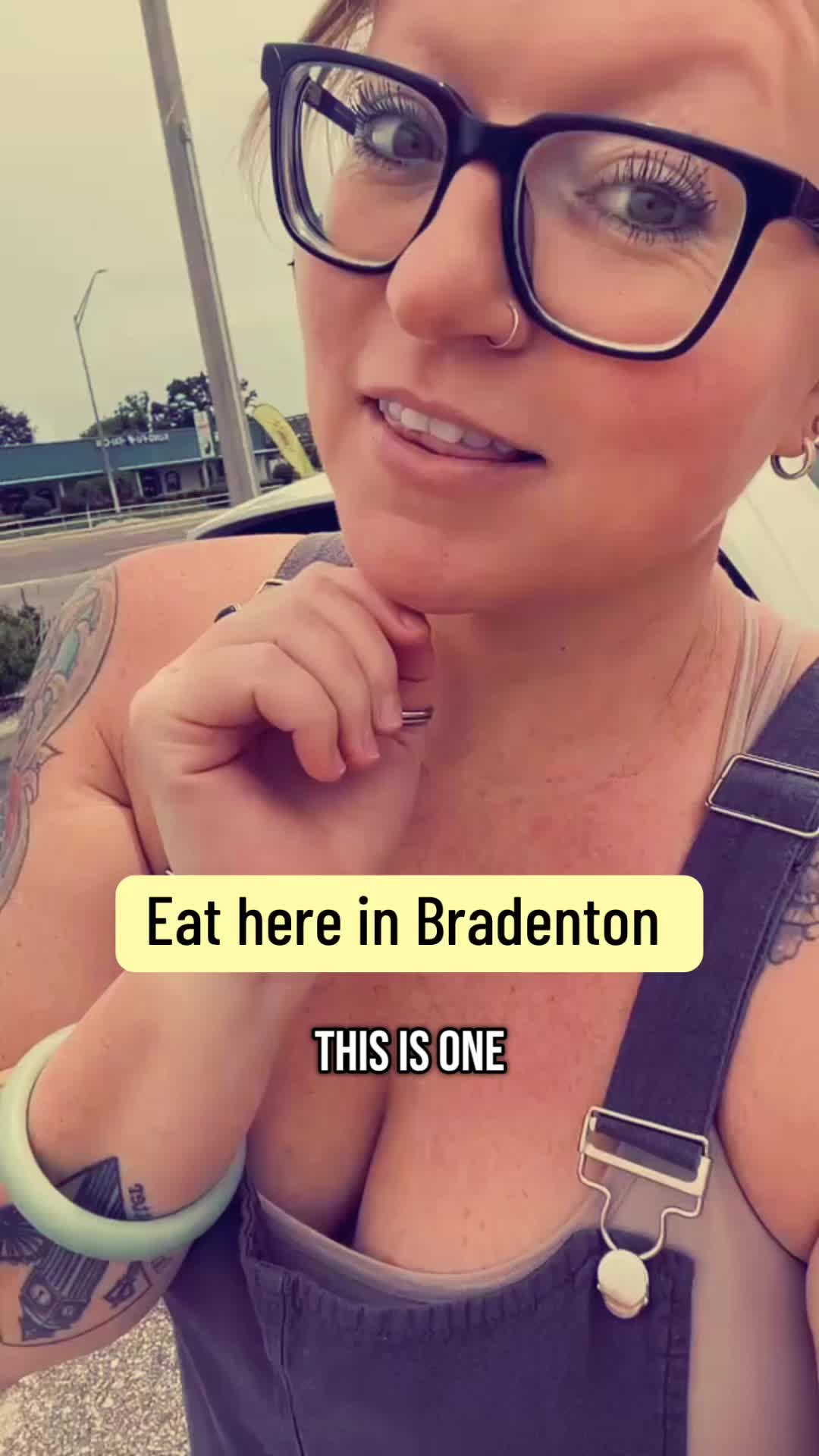 Sarah Mexico Christe (@sarahmexicochrist) - Urlebird