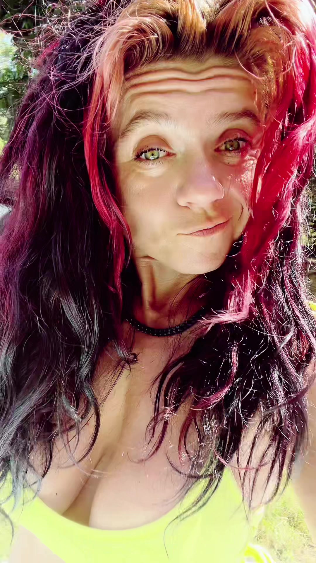 RedneckBaddie (@redneckbaddie4u) - Urlebird