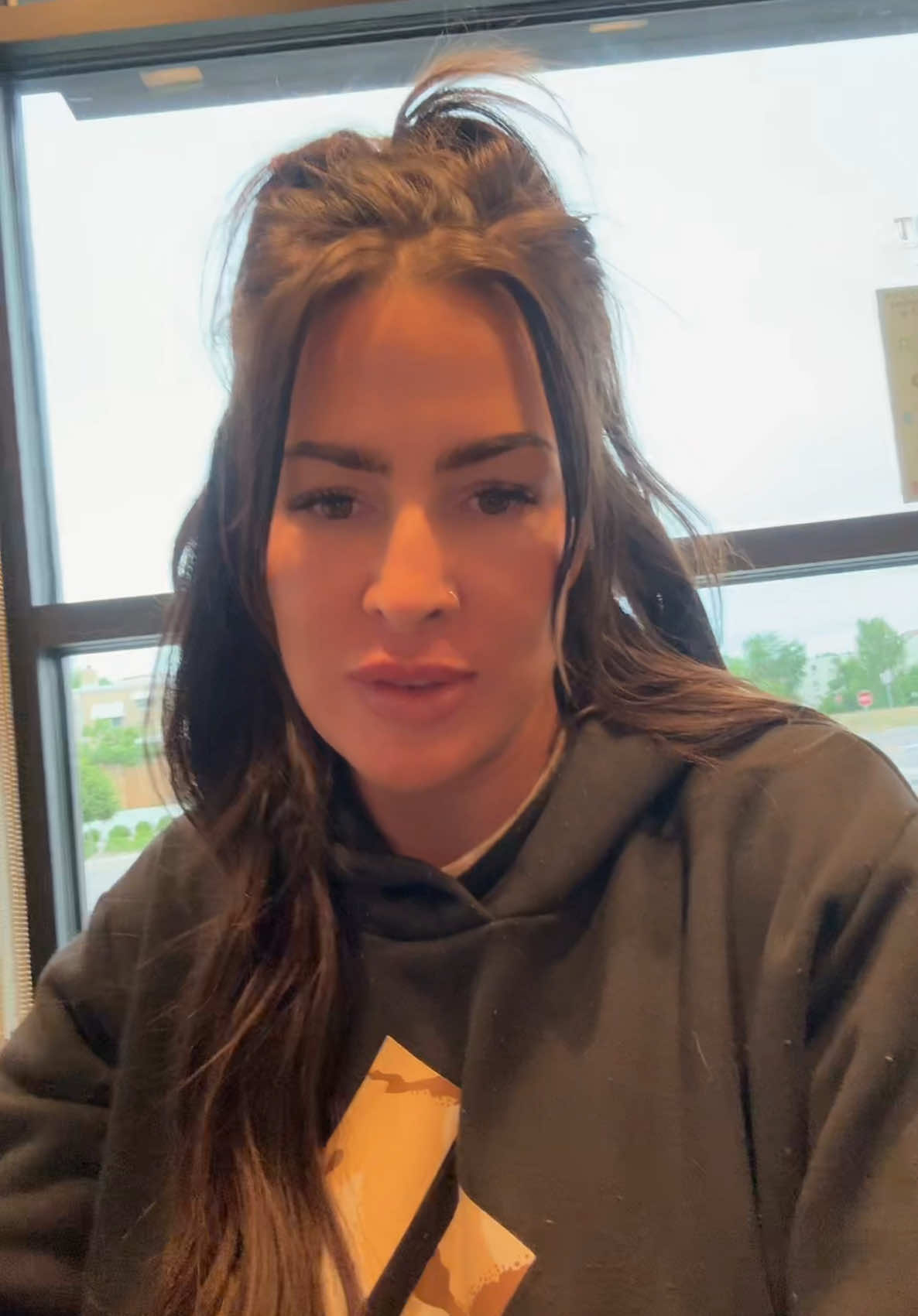 Kori (@korilovesfitness) - Urlebird