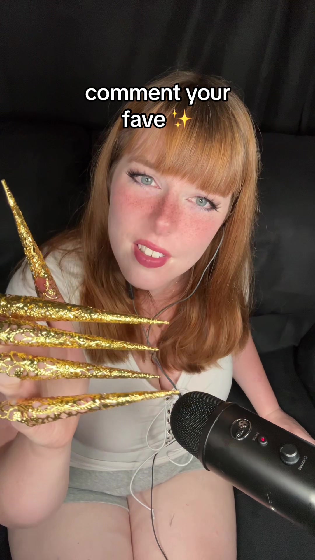 Charley Moo but ASMR (@charleymooasmr) - Urlebird