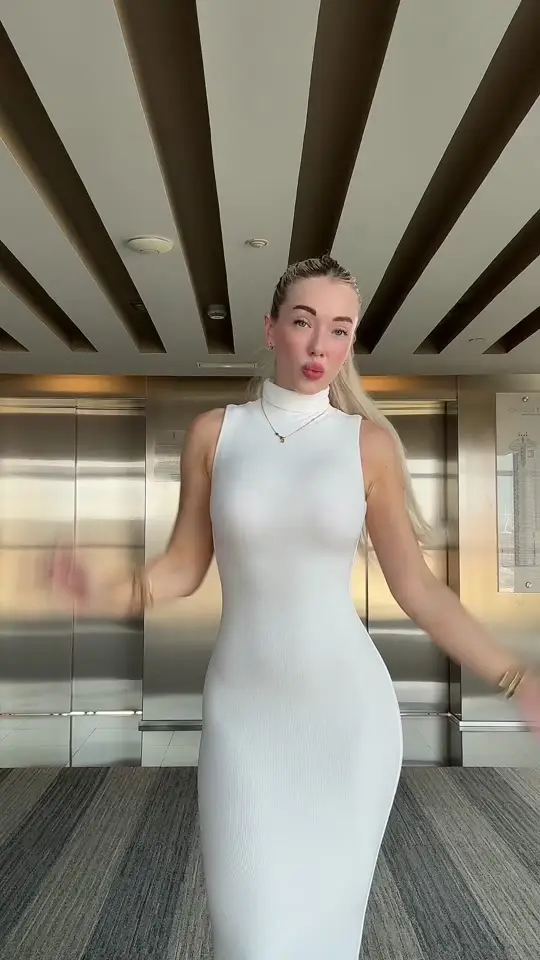 christi.walks ( christi.walks) Urlebird