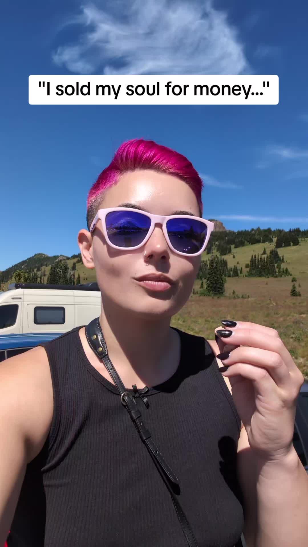 Kitthebeefcake (kit_the_beefcake) Urlebird