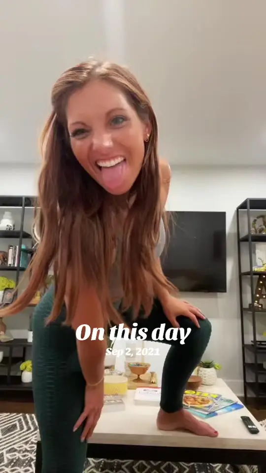 22.89K hearts, 1.31K em sant (@emily_santtt)