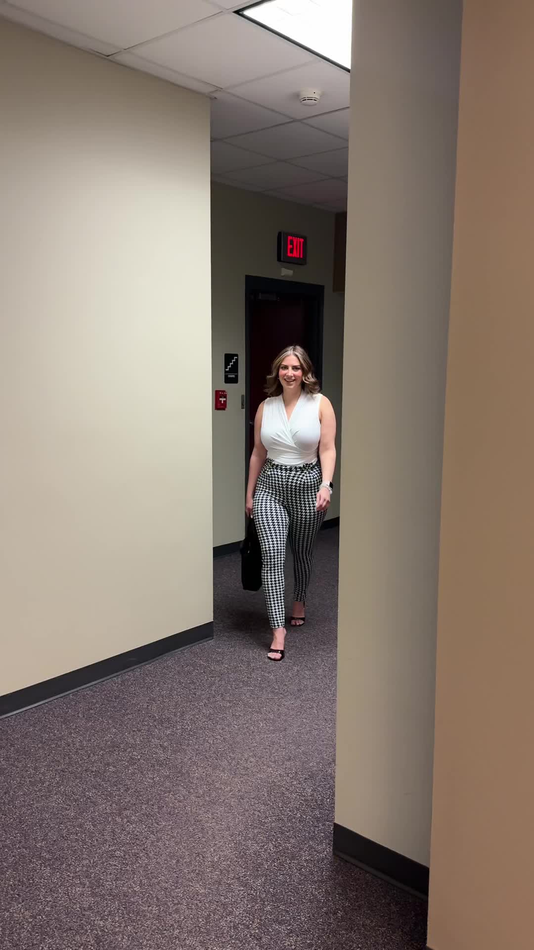 Kelly 💕 (@kellymonroetime) - Urlebird