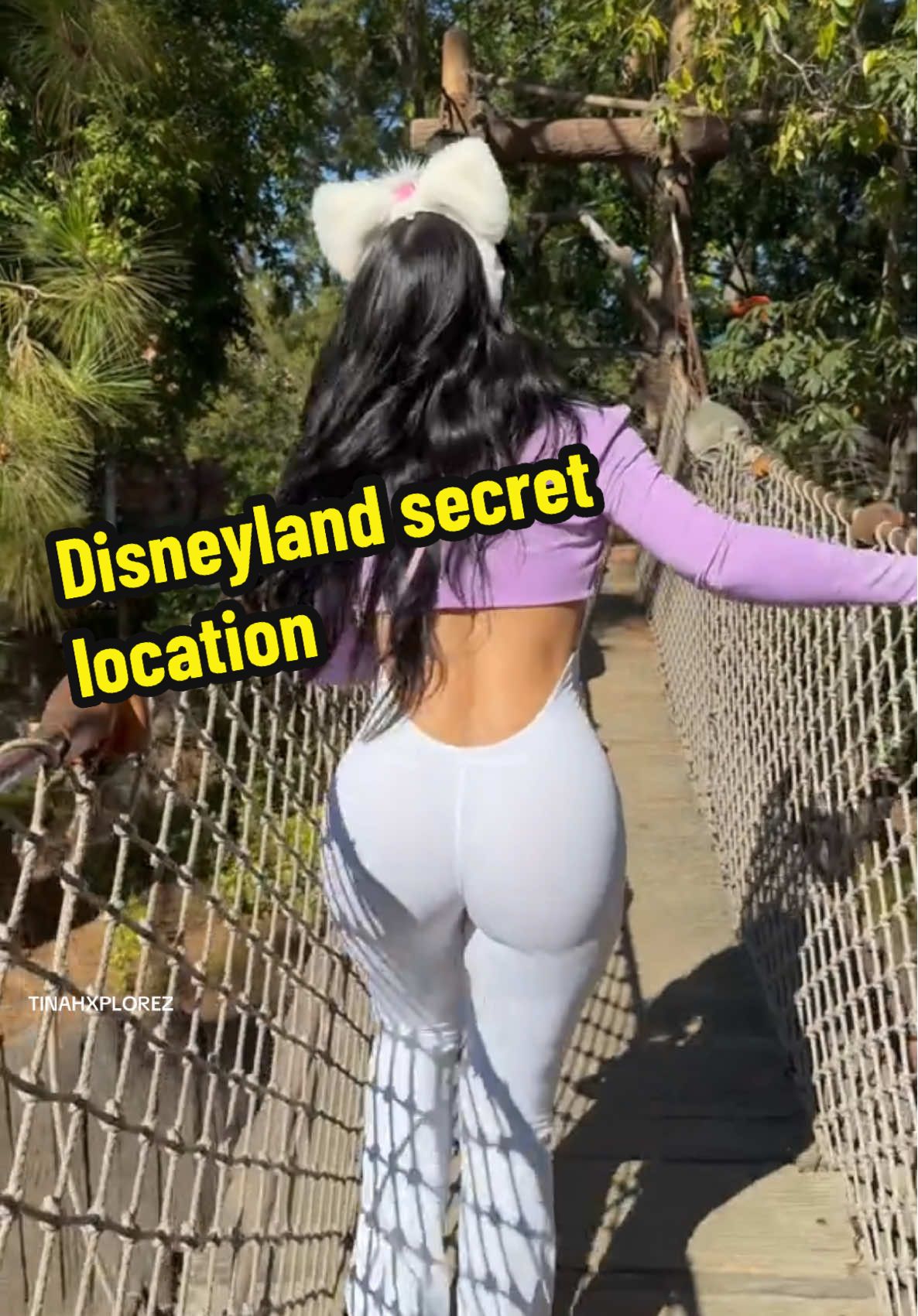 Tina the Xplorer (@tinaexplorez) - Urlebird