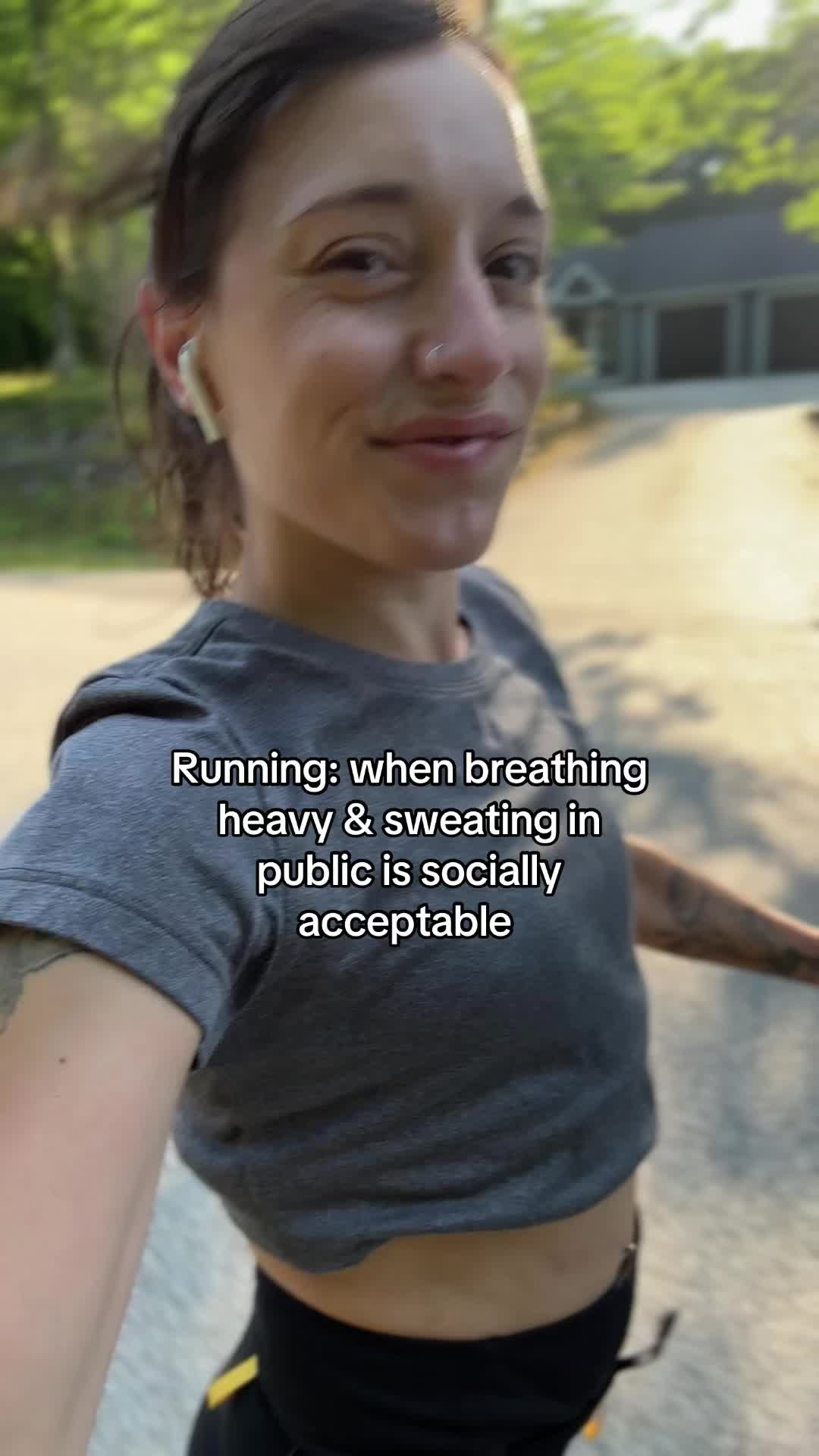 Rachel Olivia (@rachelsalwaysoutside) - Urlebird