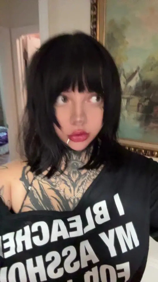 Celeste (@thecelestetriplex) - Urlebird