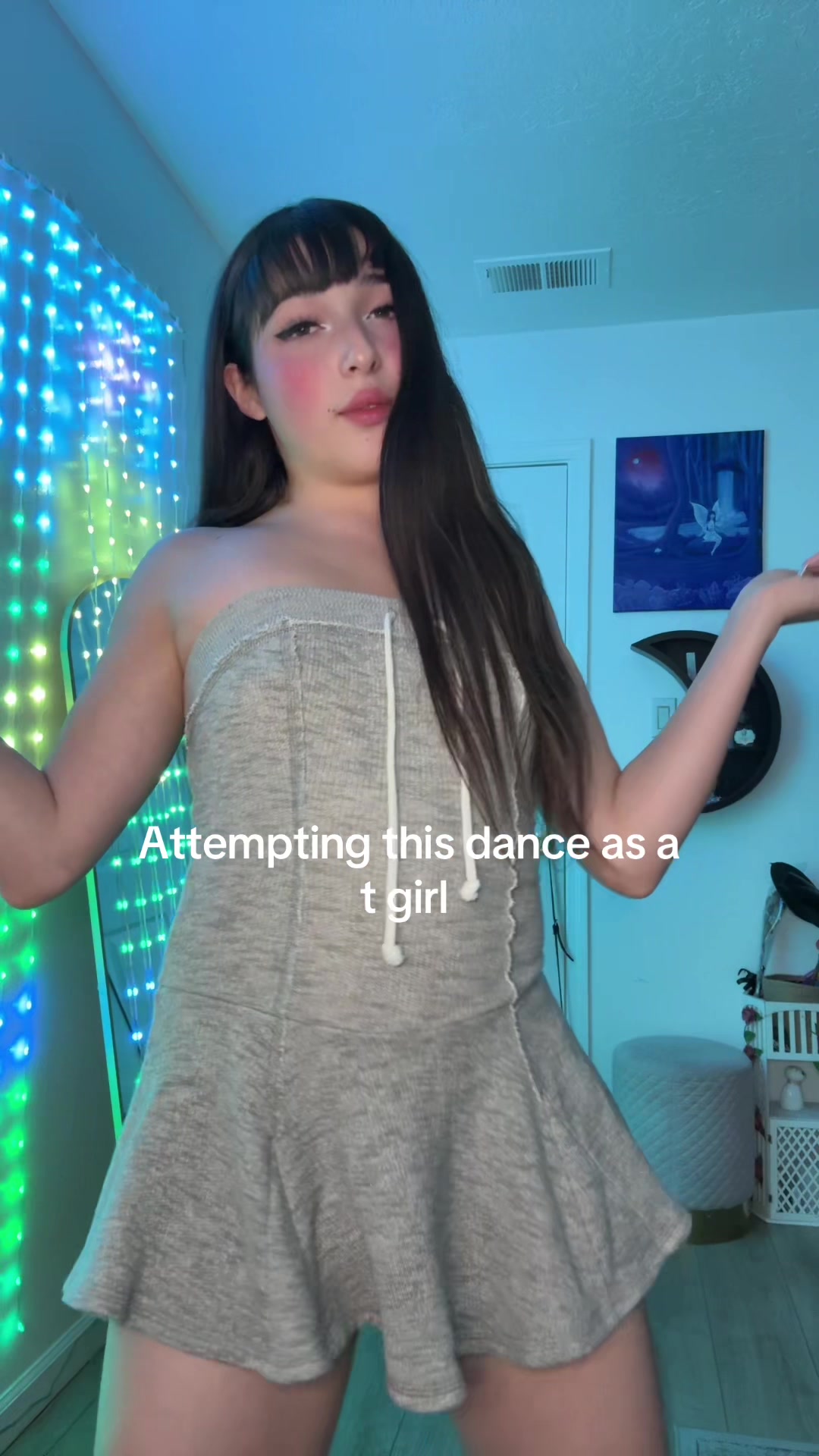 🏳️‍⚧️Luna (@tsluna_thedoll) - Urlebird