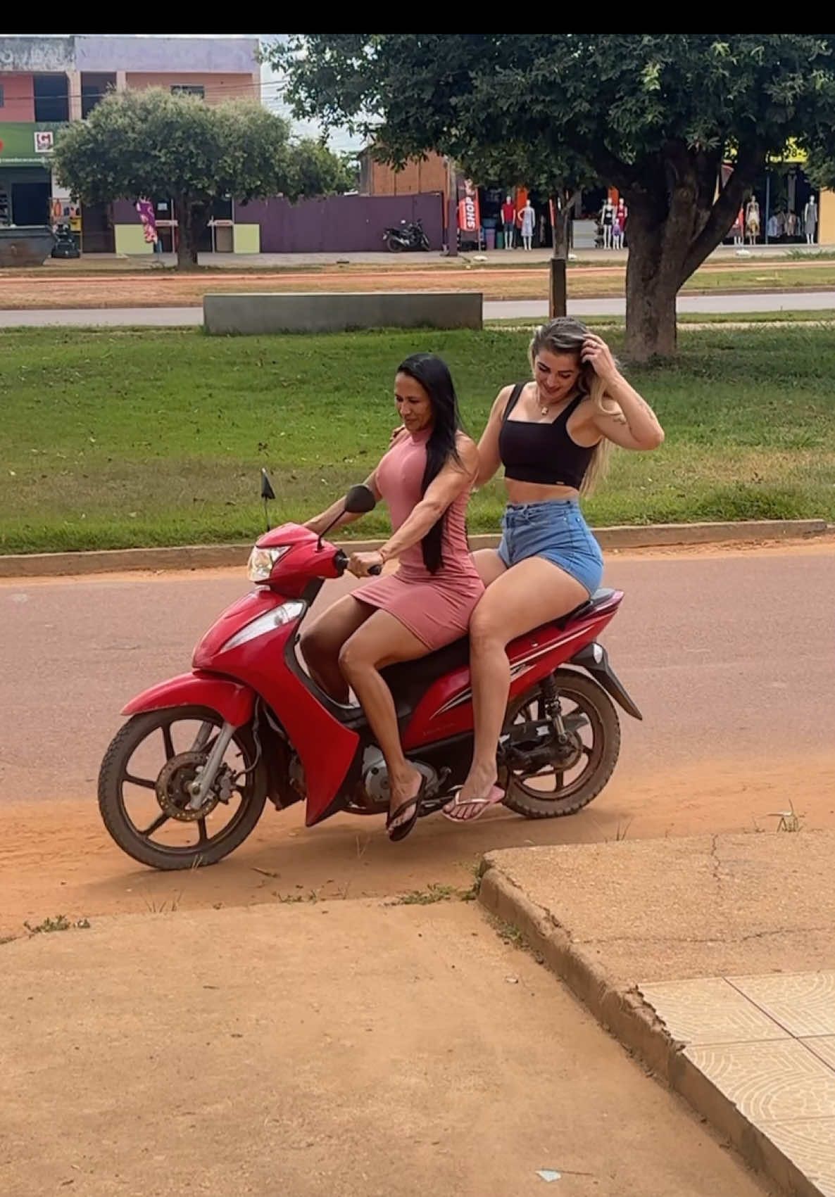 @Elziany