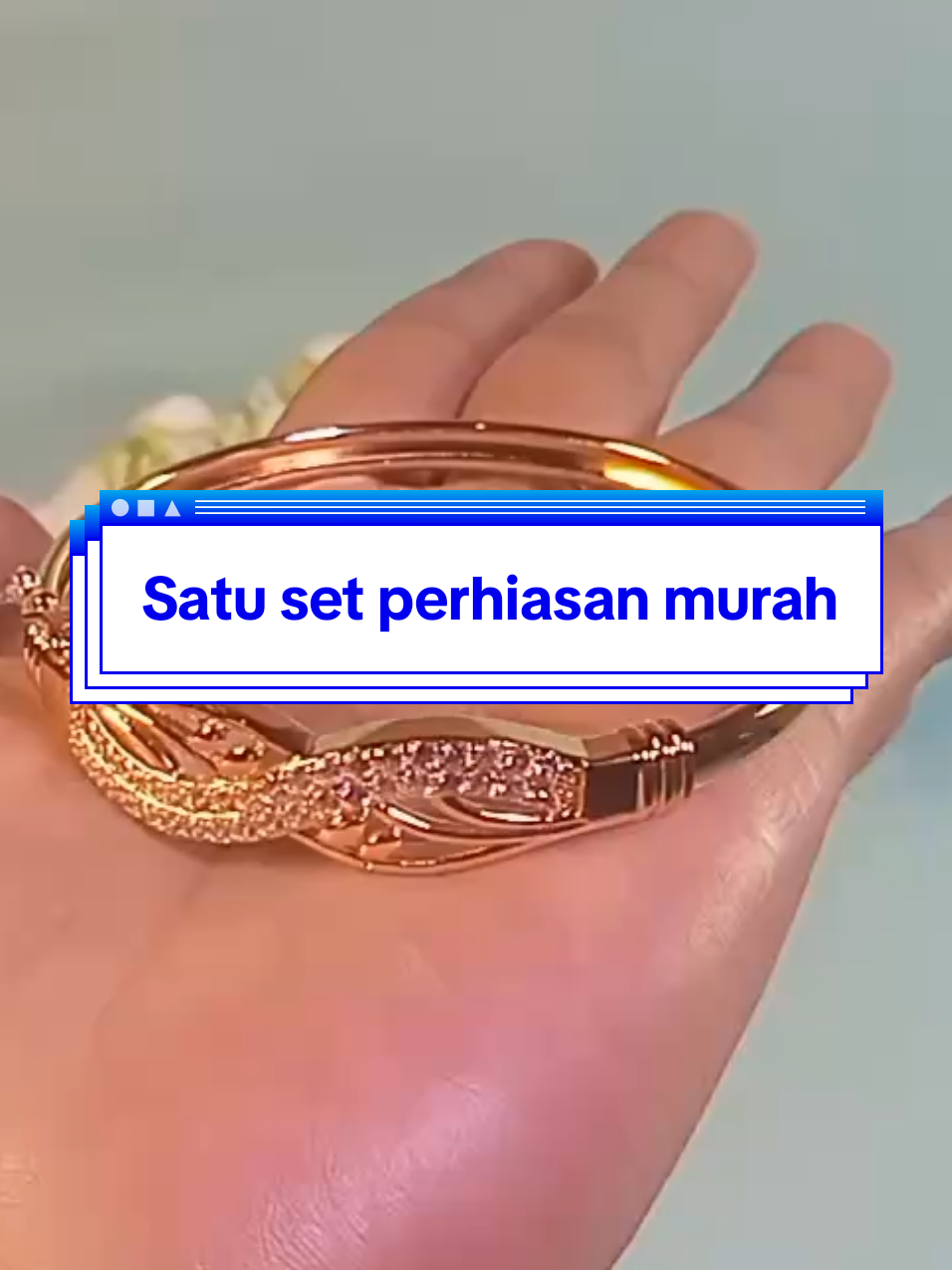 @Laras