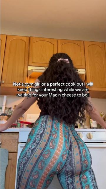 Zayanna (@thezayanna) - Urlebird