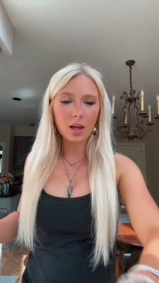 Story time! Jason Luv experience during Jessica Kinley • Follows You (@xjessicakinley)