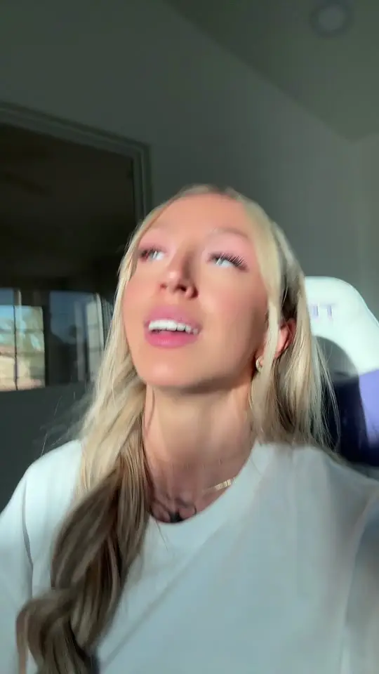 justpeechi (@justpeechitv) - Urlebird