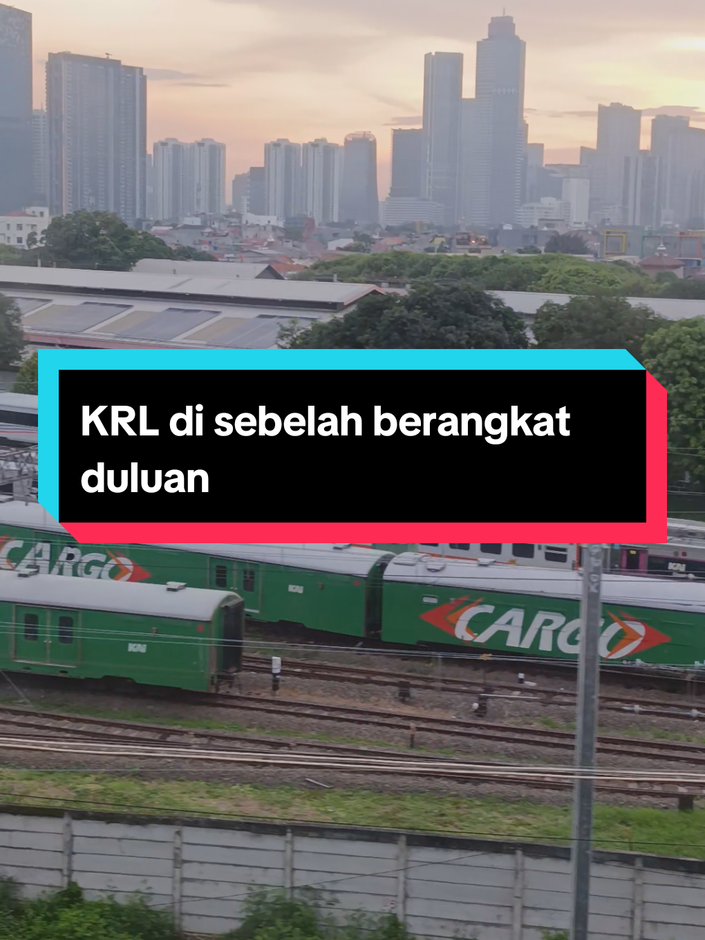 @Akbar | Pulang Kerja