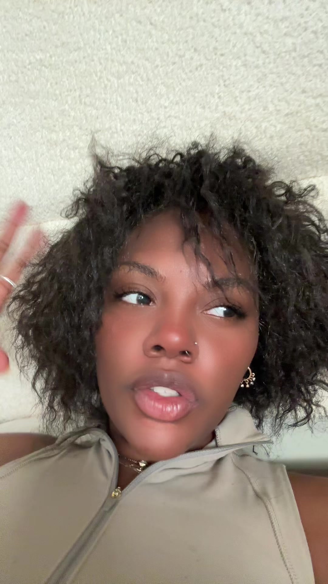 @Aja_Ky