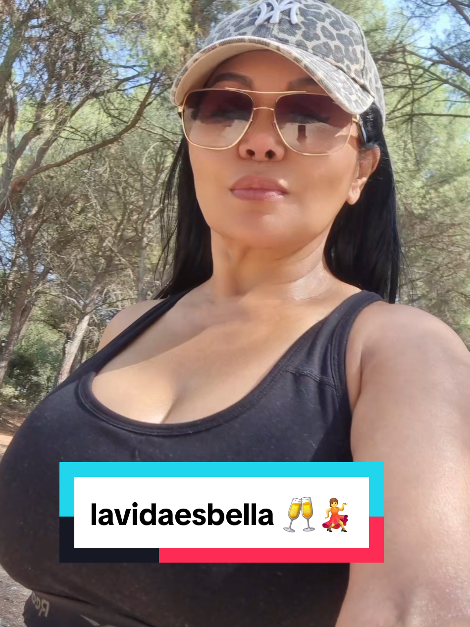 @LAVIDAESBELLA 🥂💃