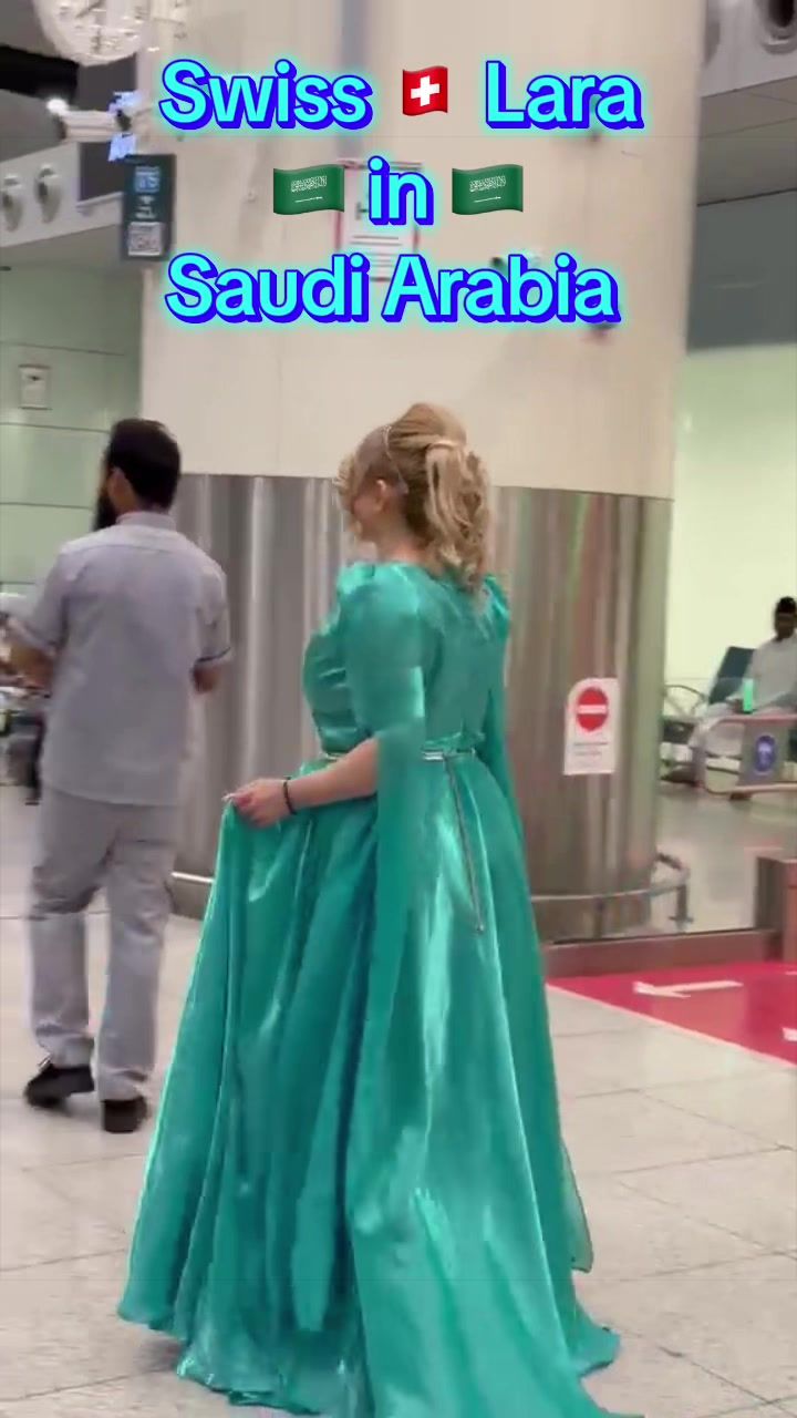 @Swiss🇨🇭Lara
