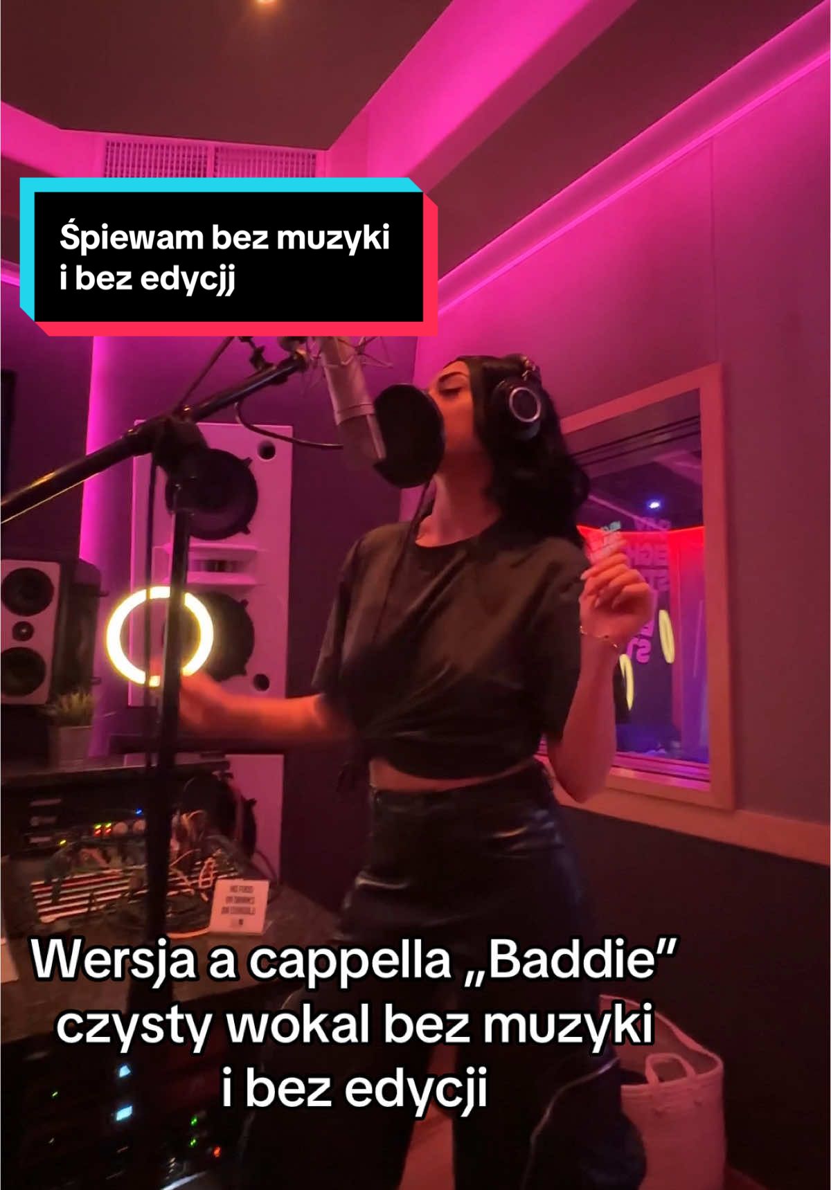 @CAROLINE MARIA DERPIENSKI