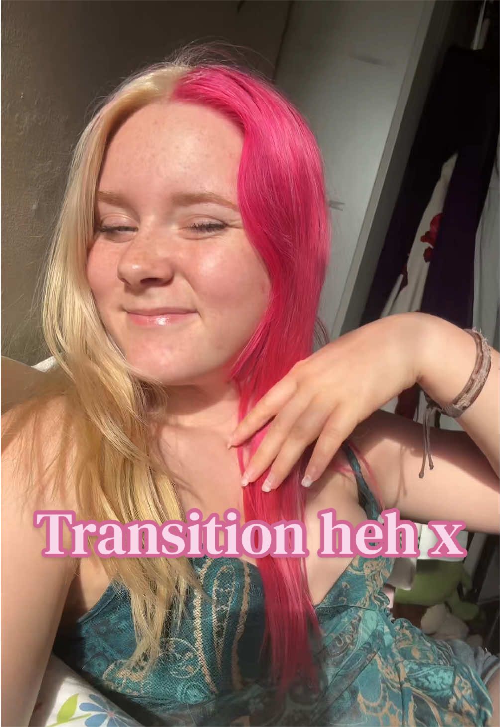 @pink_lemonade_girlie