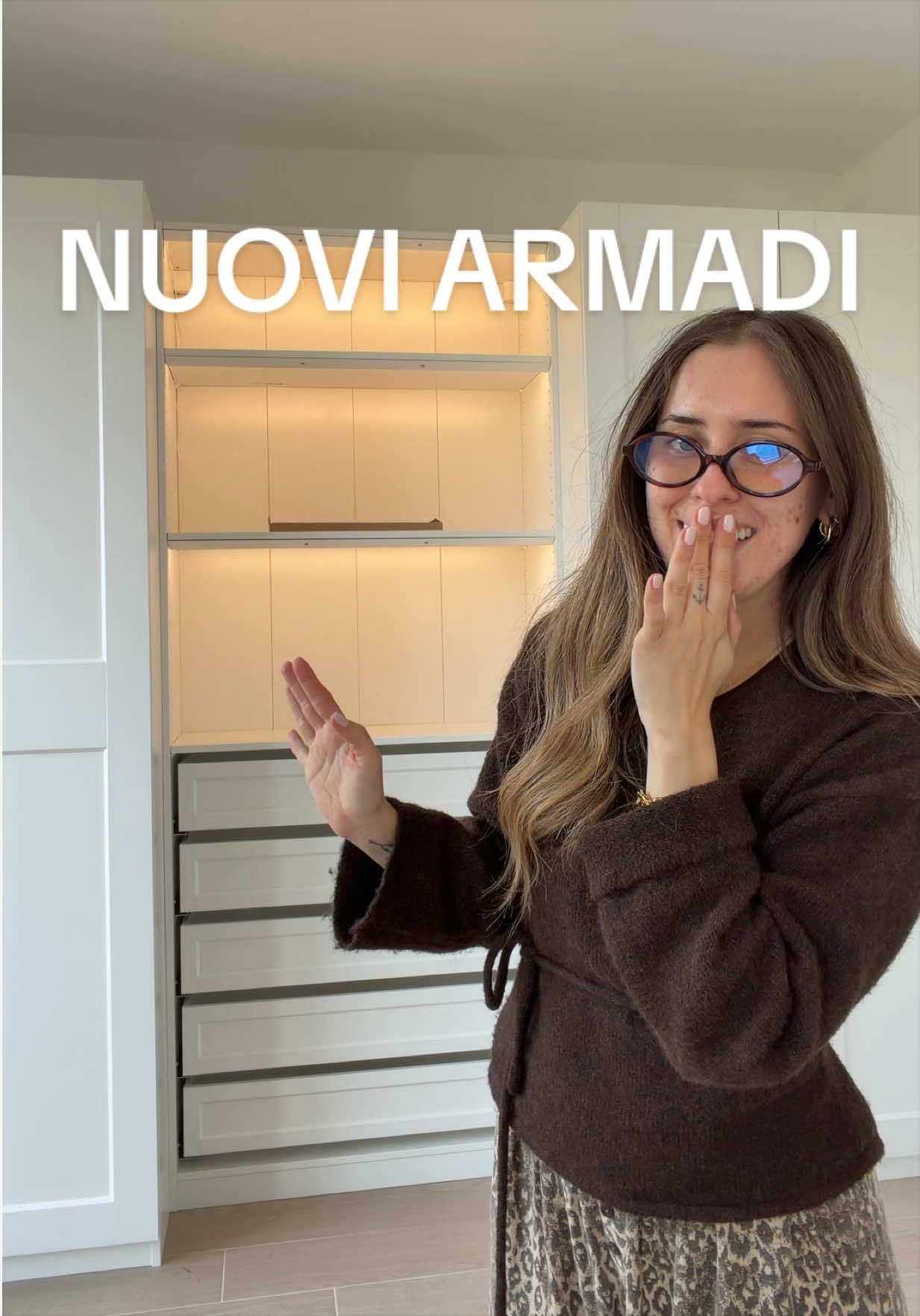 @CLEO TOMS