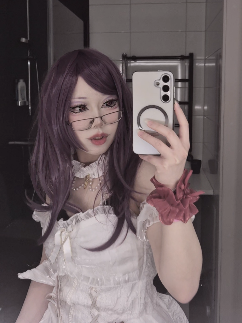 @dolltofu