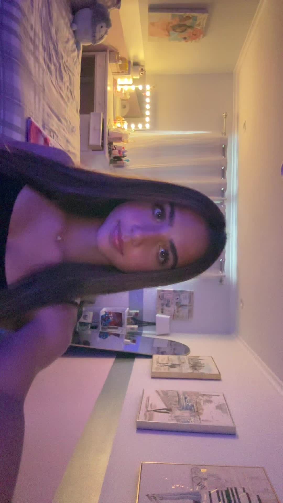@julianna.lugris