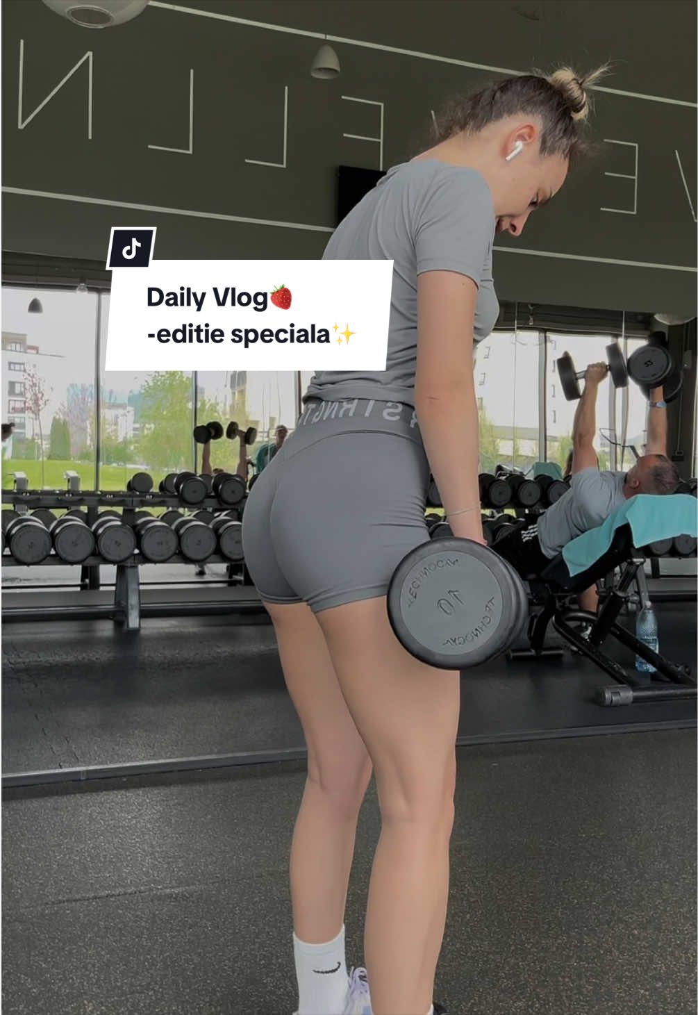 @ioanadaviid