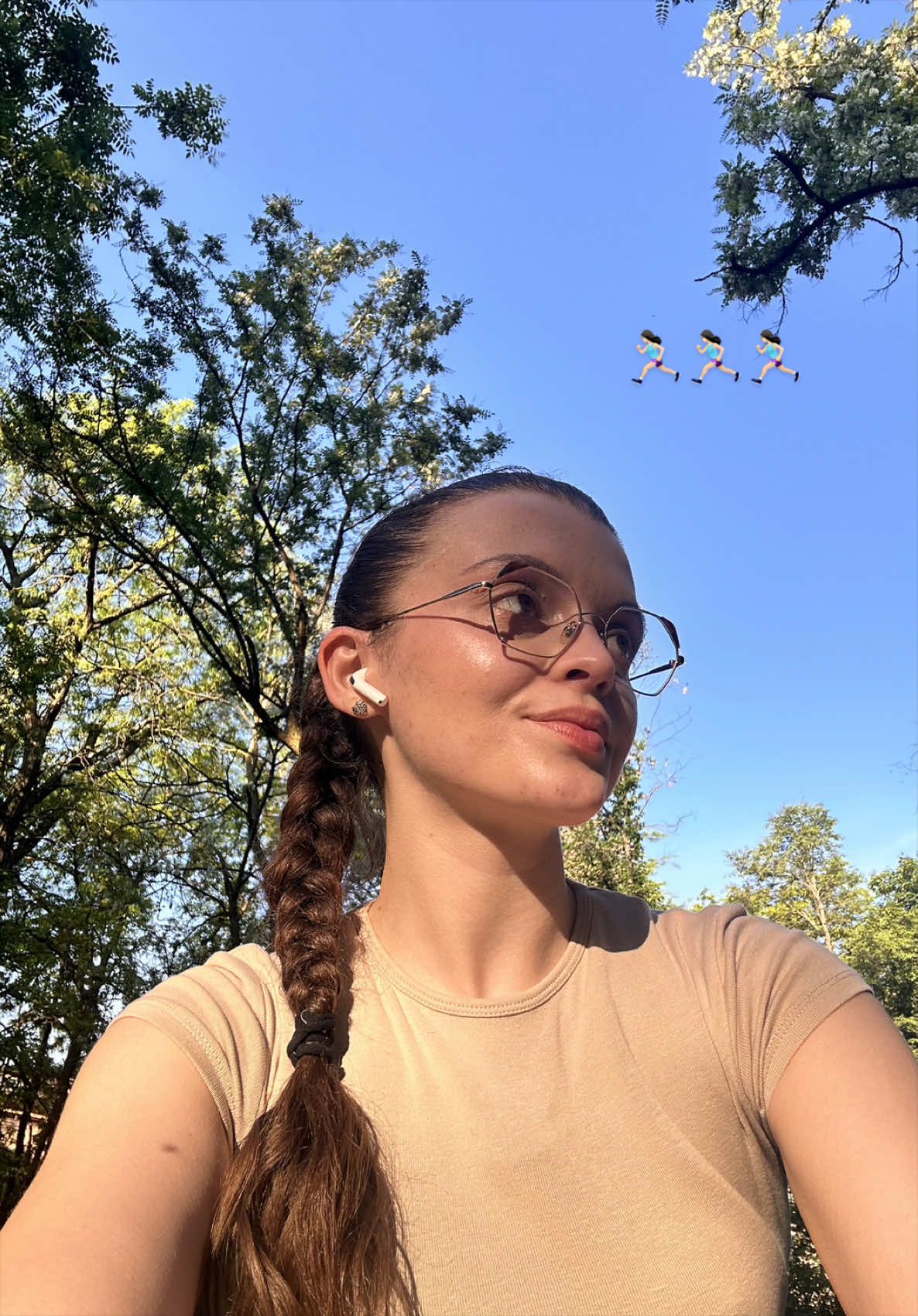 @Emilia✨ | real life 🤍🧁🪐