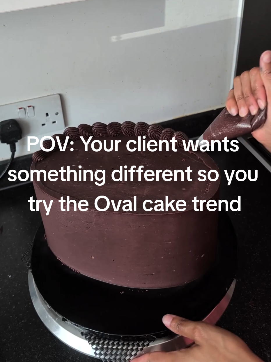 @Glorious Cakes & Bakes