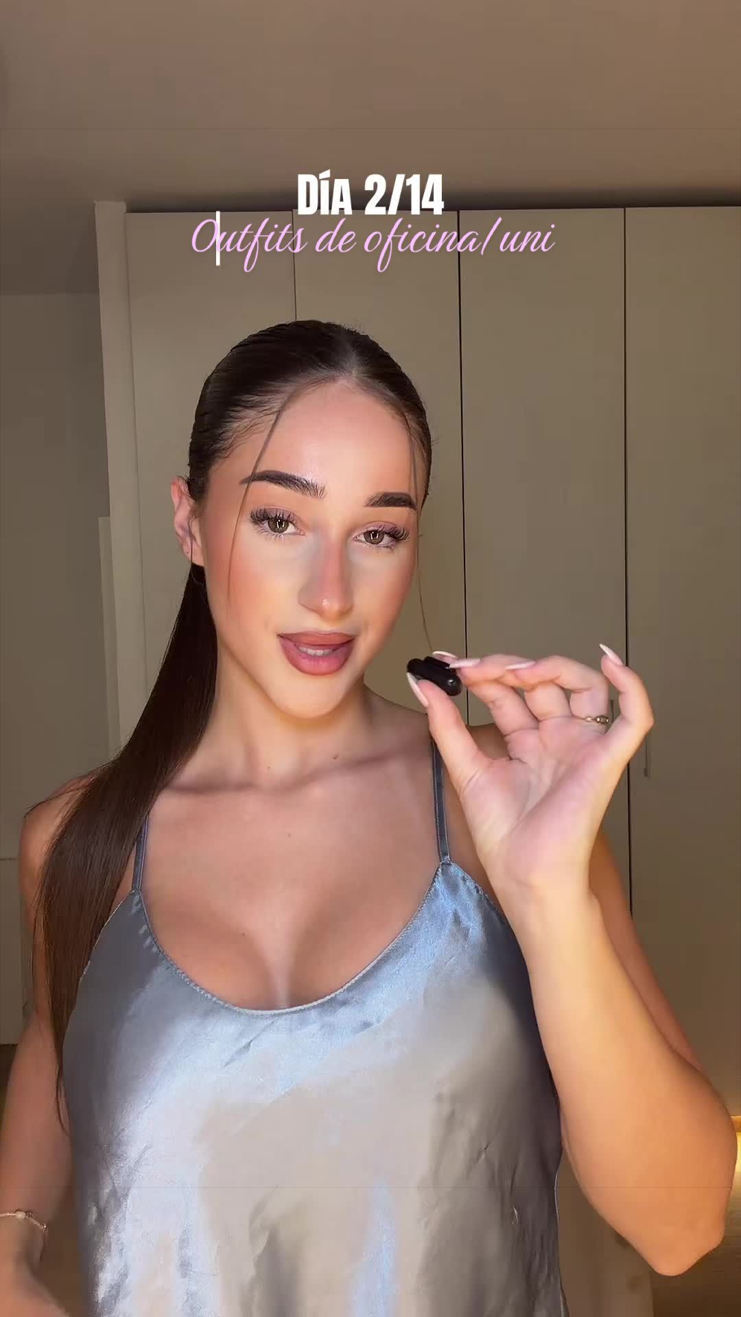 @helenaanguloo