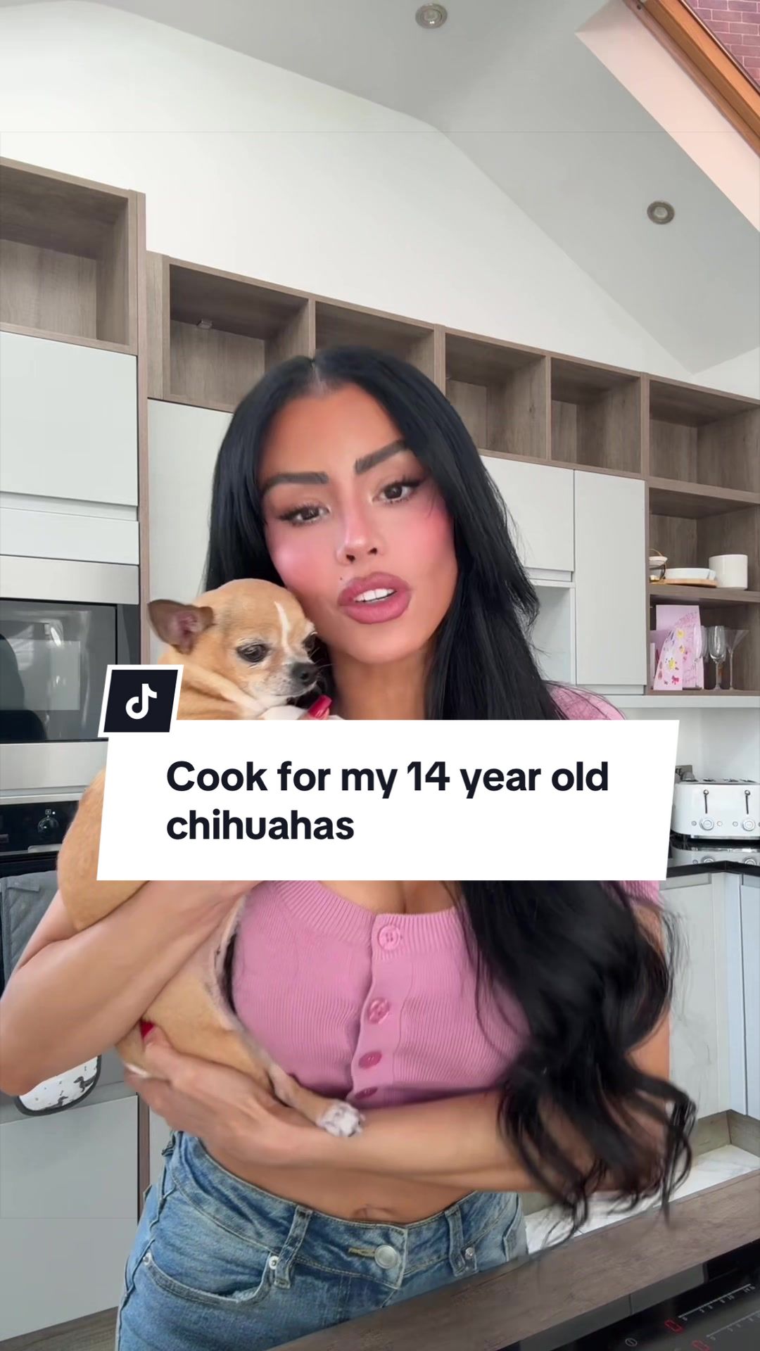@Chloe saxon