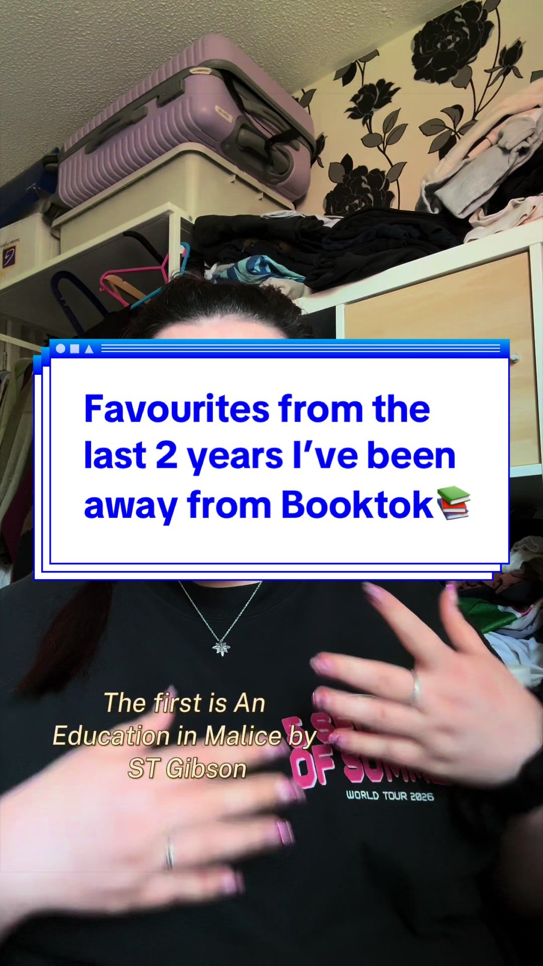 @Ffion🪷🌈 @bookswithffi