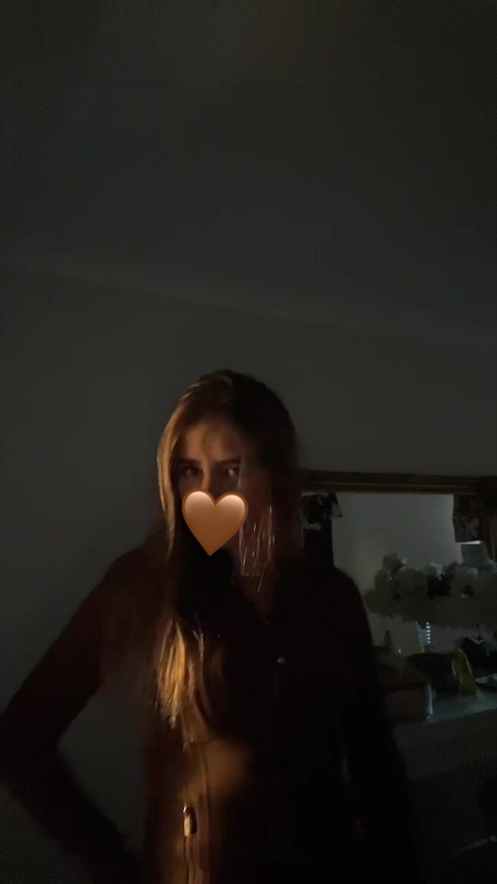 @𝐁𝐫𝐨𝐨𝐤𝐞🍒🪩